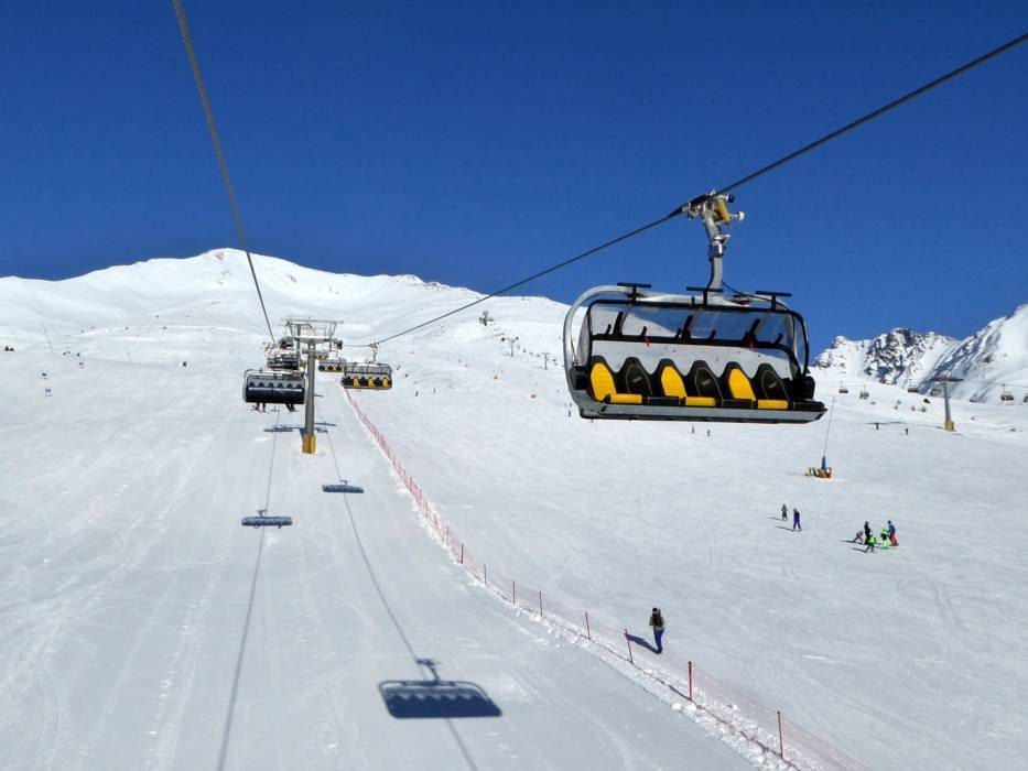 Family Week Ski Free Tonale 